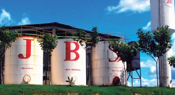 Cade multa JBS em R$ 40,2 milhões por descumprimento de acordo